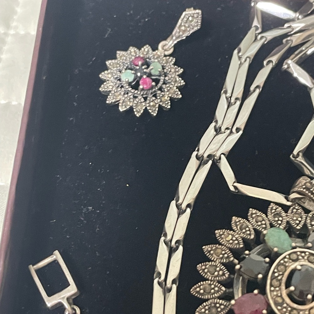 Vintage 925 Jewelry Set - Picture 10 of 16
